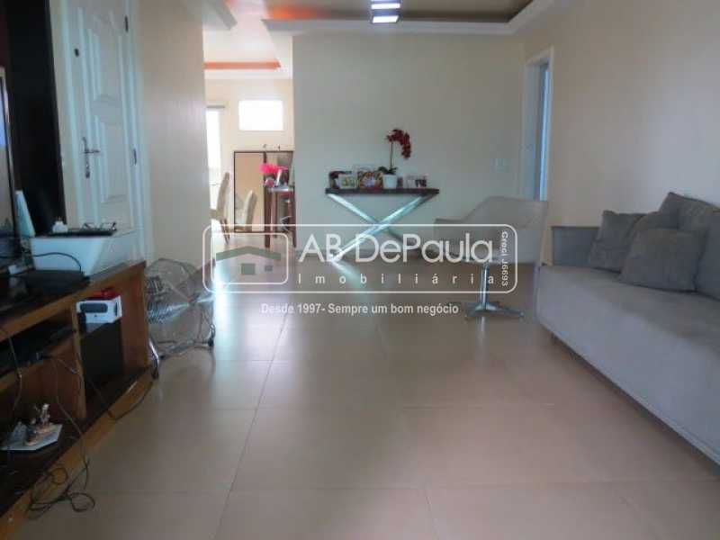 VALQUEIRE - COBERTURA LINEAR COM 365M², COM  4 DORMITÓRIOS