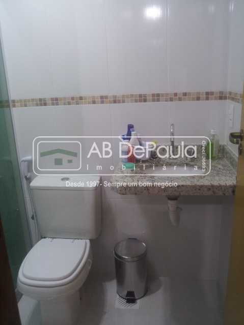 VILA VALQUEIRE - EXCELENTE e AMPLO APARTAMENTO.  3 DORMITÓRIOS Sendo 2 SUÍTES