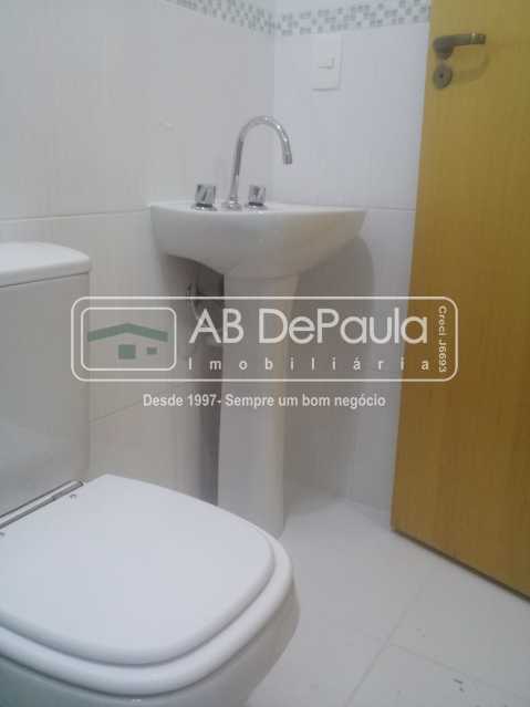 VILA VALQUEIRE - EXCELENTE e AMPLO APARTAMENTO.  3 DORMITÓRIOS Sendo 2 SUÍTES