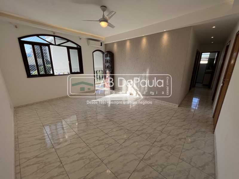 VENDE EM VILA VALQUEIRE - RUA DAS CAMÉLIAS - APARTAMENTO COM 80m²