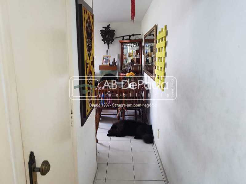 REALENGO - ÓTIMO APARTAMENTO TIPO CASA DUPLÉX, 3 DORMITÓRIOS, SALA COM VARANDA 2 BANHEIROS