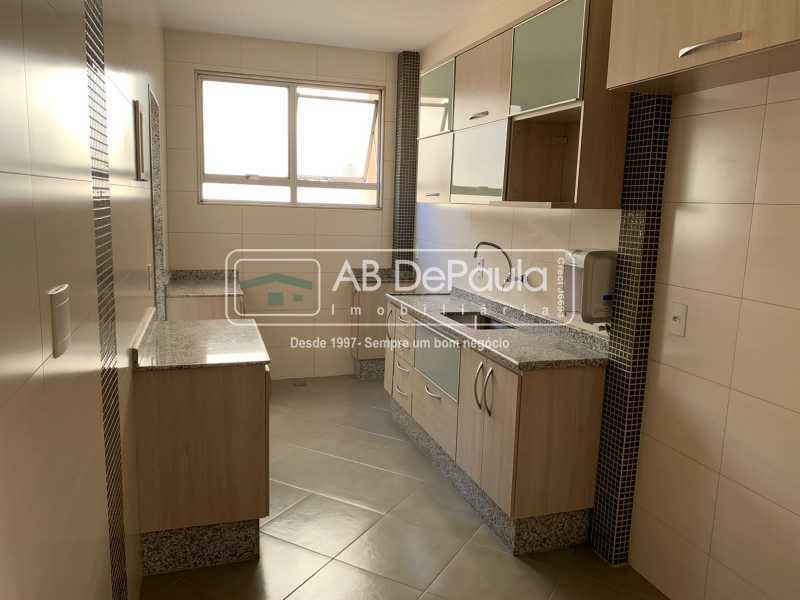 VILA VALQUEIRE - NOVA VALQUEIRE - No coração de bairro!  EXCELENTE APARTAMENTO com 81m2, SOL DA MANHÃ, CLARO E AREJADO