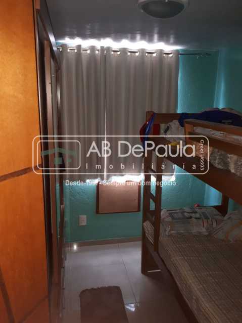 VENDE EM BANGU - APARTAMENTO COM 02 QUARTOS

