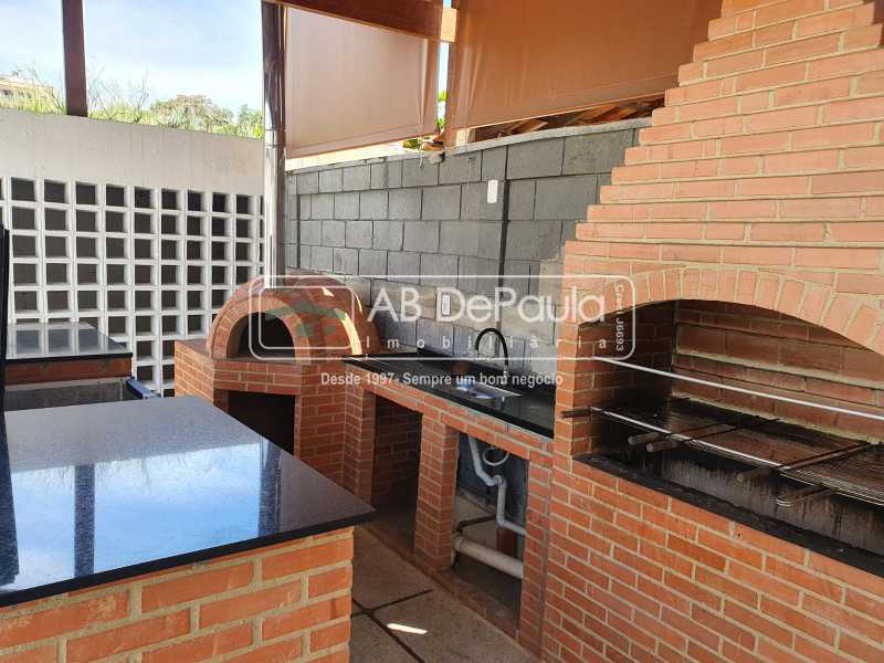PRAÇA SECA - RUA PEDRO TELES - APARTAMENTO COM 02 QUARTOS