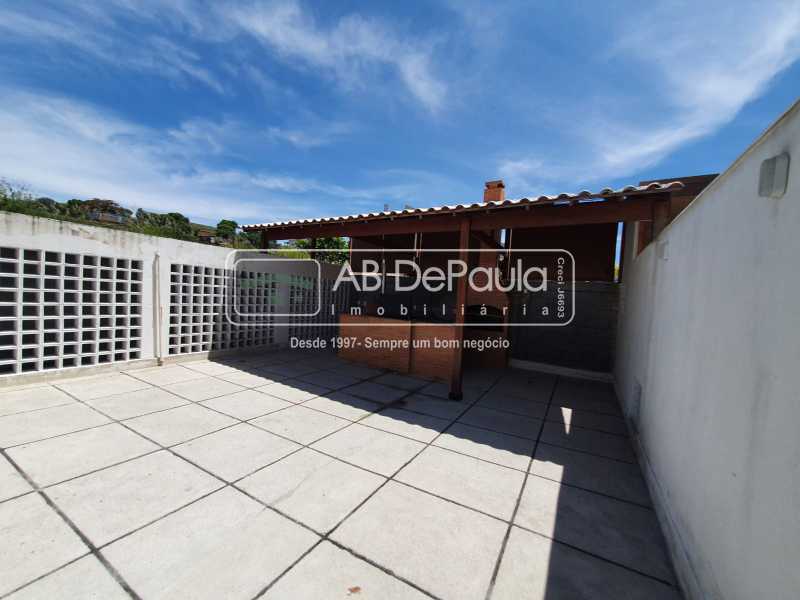 PRAÇA SECA - RUA PEDRO TELES - APARTAMENTO COM 02 QUARTOS