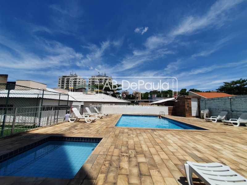 PRAÇA SECA - RUA PEDRO TELES - APARTAMENTO COM 02 QUARTOS