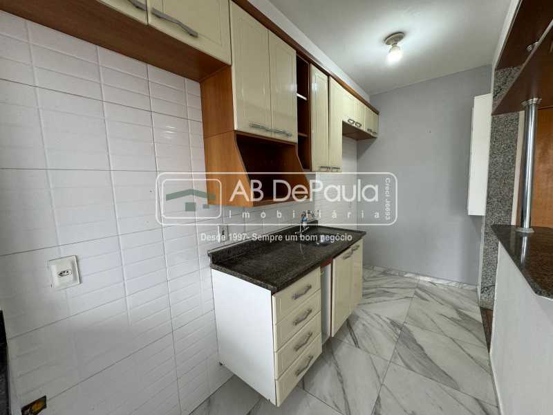 PRAÇA SECA - RUA PEDRO TELES - APARTAMENTO COM 02 QUARTOS