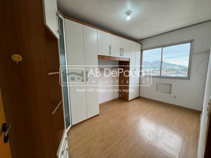 PRAÇA SECA - RUA PEDRO TELES - APARTAMENTO COM 02 QUARTOS