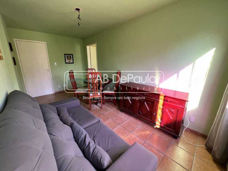 JARDIM SULACAP - APARTAMENTO MOBILIADO NO SEGUNDO ANDAR - CONDOMÍNIO SULACAP 2