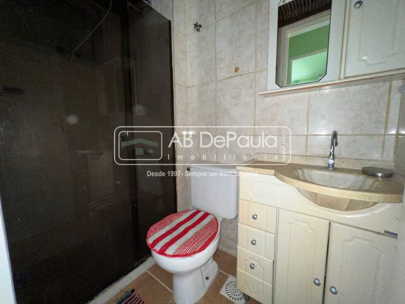 Conheça BANHEIRO SOCIAL do imóvel - JARDIM SULACAP - APARTAMENTO MOBILIADO NO SEGUNDO ANDAR - CONDOMÍNIO SULACAP 2 - ABAP20771 - 11 BANHEIRO SOCIAL - 11