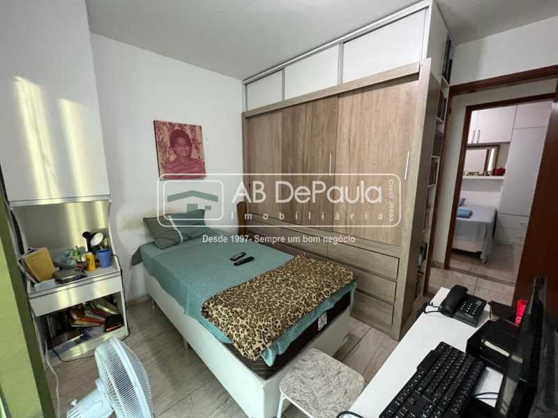 Valqueire - Ótima casa de vila fechada, juntinho à base aérea dos Afonsos: Possibilidades para aceiração de apartamento de menor valor, como parte de pagamento.