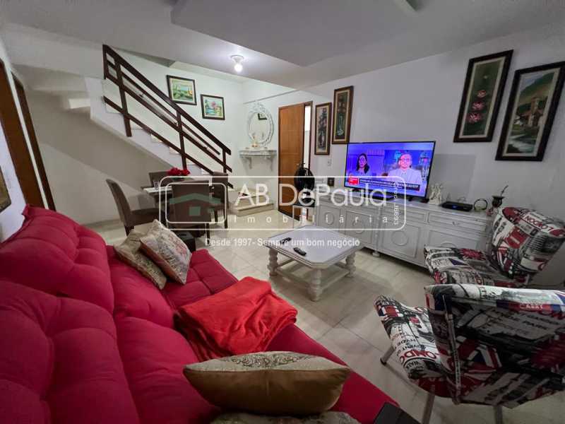 Valqueire - Ótima casa de vila fechada, juntinho à base aérea dos Afonsos: Possibilidades para aceiração de apartamento de menor valor, como parte de pagamento.