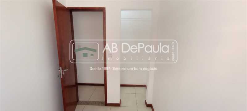 PRAÇA SECA - JUNTO A VILA VALQUEIRE - EXCELENTE APTº 3 QTS.