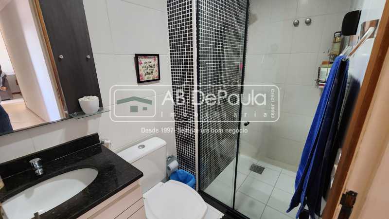 VILA VALQUEIRE - CONDOMÍNIO NOVA VALQUEIRE. Apto Ampla Sala (Varanda), 02 Dormitórios (Sendo 01 suíte), cozinha COM ARMÁRIOS PLANEJADOS