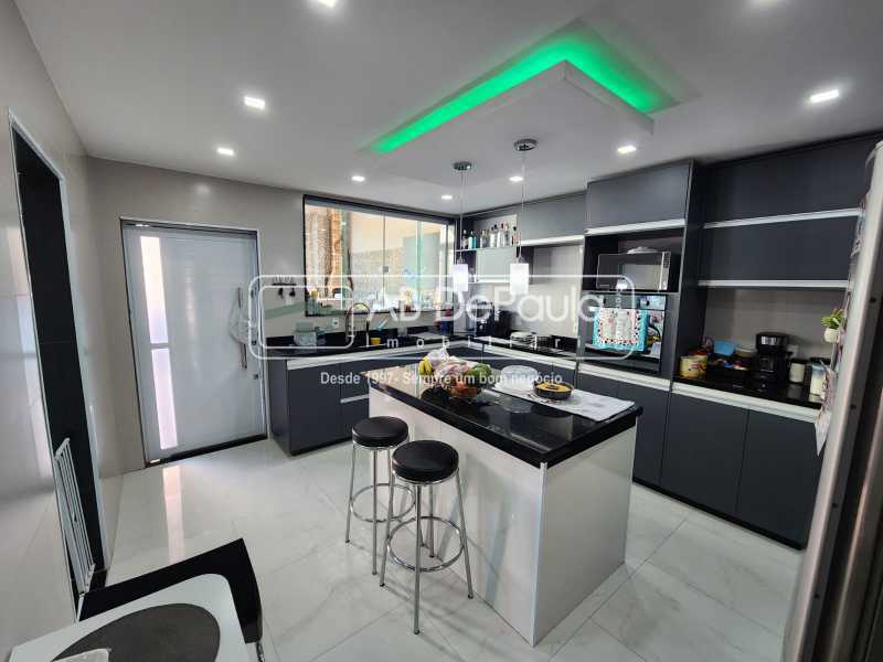 Casa à Venda Vila Valqueire - 3 Quartos - Área Gourmet - Piscina