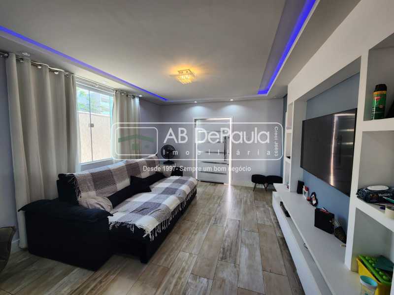 Casa à Venda Vila Valqueire - 3 Quartos - Área Gourmet - Piscina
