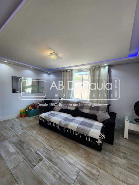 Casa à Venda Vila Valqueire - 3 Quartos - Área Gourmet - Piscina
