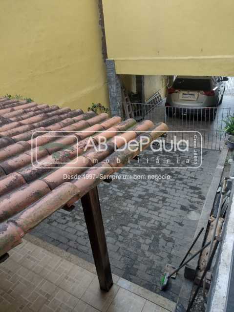 Linda Casa à Venda - 4 Quartos - 3 Vagas - (com RGI)