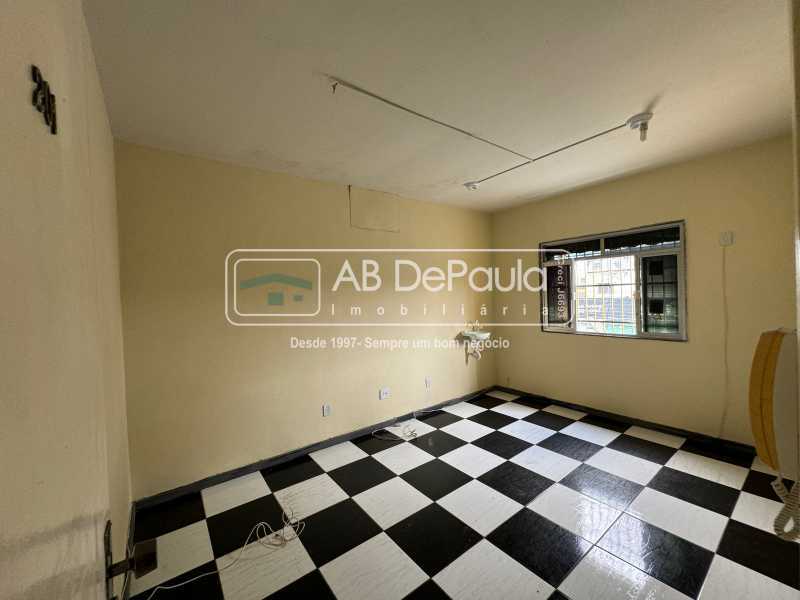 ALUGA EM REALENGO - SALA COMERCIAL COM 26 m²