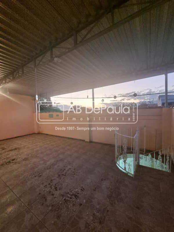 Realengo - Piraquara - Casa Linear à Venda - 3 Qts - Terraço