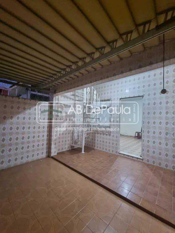 Realengo - Piraquara - Casa Linear à Venda - 3 Qts - Terraço