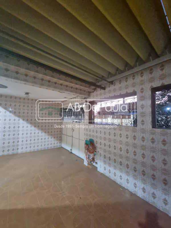 Realengo - Piraquara - Casa Linear à Venda - 3 Qts - Terraço