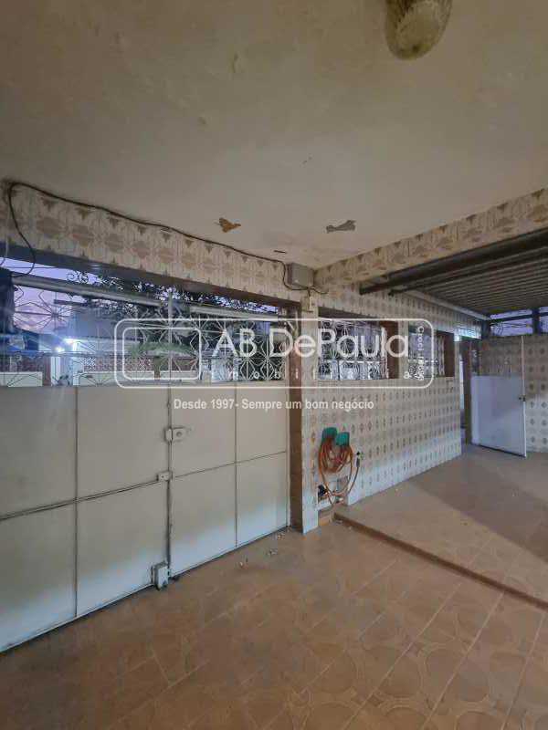 Realengo - Piraquara - Casa Linear à Venda - 3 Qts - Terraço