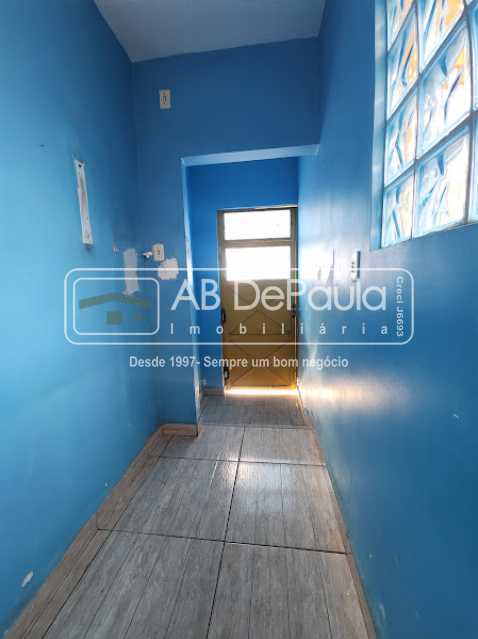 JARDIM SULACAP - ÓTIMA CASA LINEAR COM 06 DORMITÓRIOS E AMPLO TERRENO COM 416,00m2