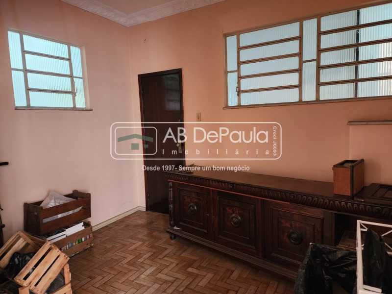 Quintino Bocaiuva - Apartamento com 03 Dormitórios. ACEITANDO FINANCIAMENTO BACÁRIO E FGTS