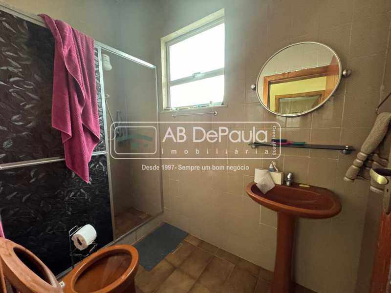VENDE EM MAGALHÃES BASTOS - CASA LINEAR COM 02 QUARTOS