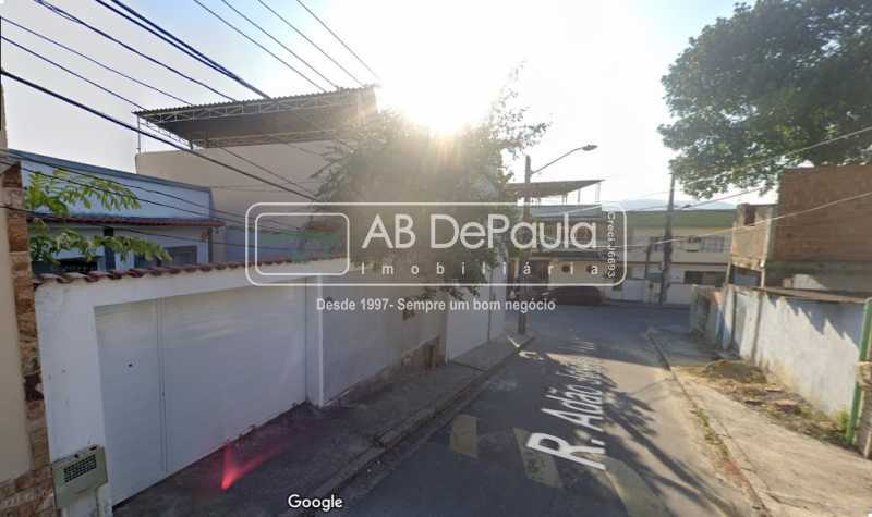 VENDE EM MAGALHÃES BASTOS - CASA LINEAR COM 02 QUARTOS