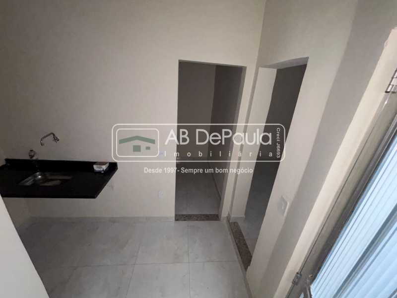 ALUGA EM REALENGO - R. LOTUS, 45 - CASA COM 01 QUARTO E 02 VAGAS DE GARAGEM