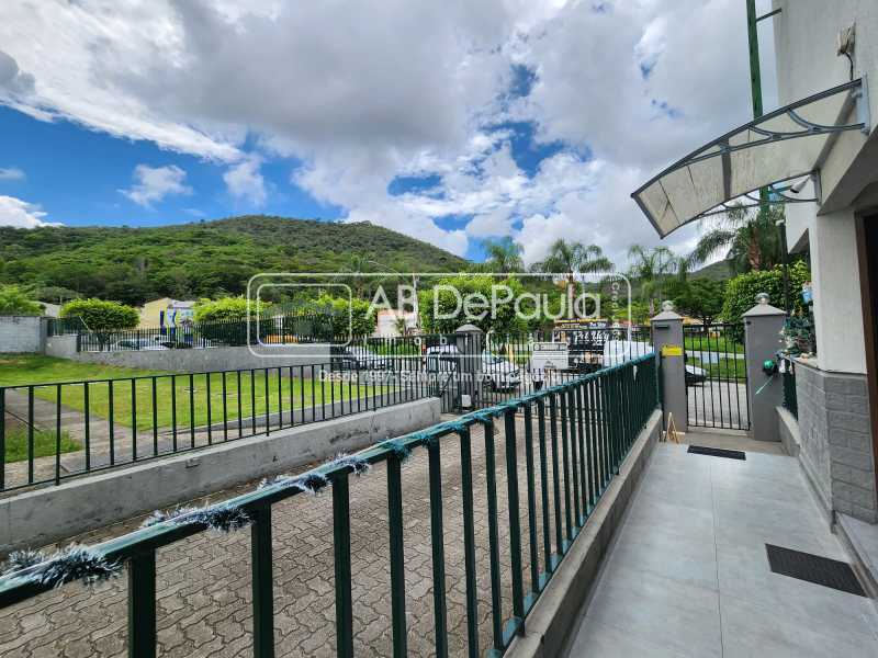 Jardim Sulacap - 72m2 de área construída, apresenta 03 dormitórios (sendo 1 suíte)