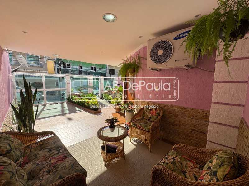 VENDE EM SULACAP - R. EUZÉBIO DE ALMEIDA - CASA TRIPLEX