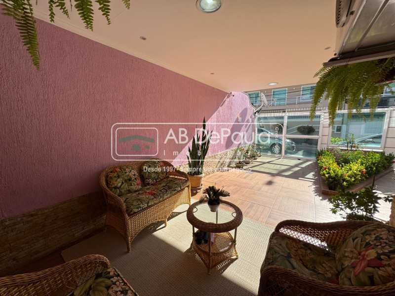 VENDE EM SULACAP - R. EUZÉBIO DE ALMEIDA - CASA TRIPLEX