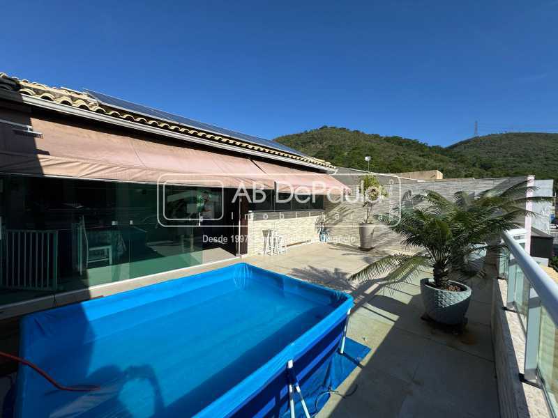 VENDE EM SULACAP - R. EUZÉBIO DE ALMEIDA - CASA TRIPLEX