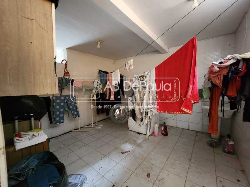 SULACAP - Linda residência em FINÍSSIMO ACABAMENTO, 03 Dormitórios (01 Suíte)