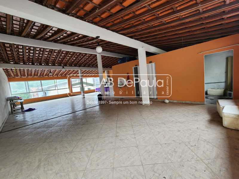SULACAP - Linda residência em FINÍSSIMO ACABAMENTO, 03 Dormitórios (01 Suíte)