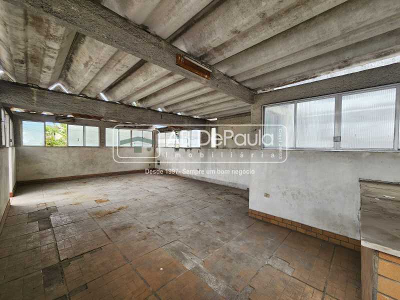 VILA VALQUEIRE - Em uma localização privilegiada do bairro. Excelente residência, 03 Dormitórios