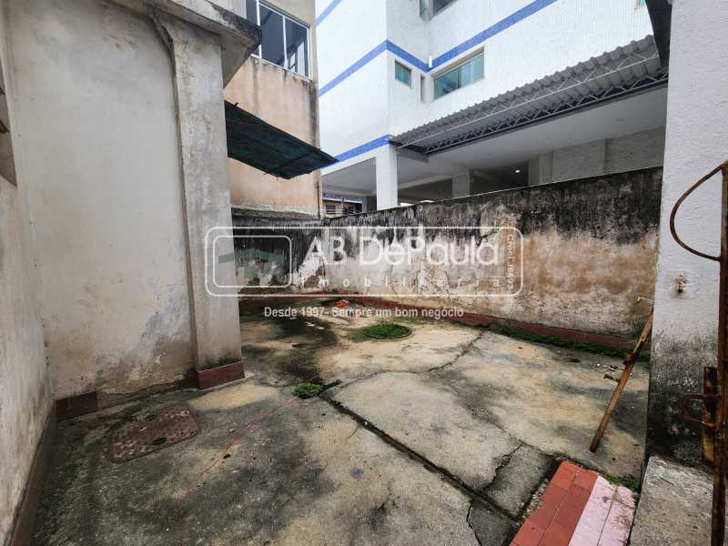 VILA VALQUEIRE - Em uma localização privilegiada do bairro. Excelente residência, 03 Dormitórios
