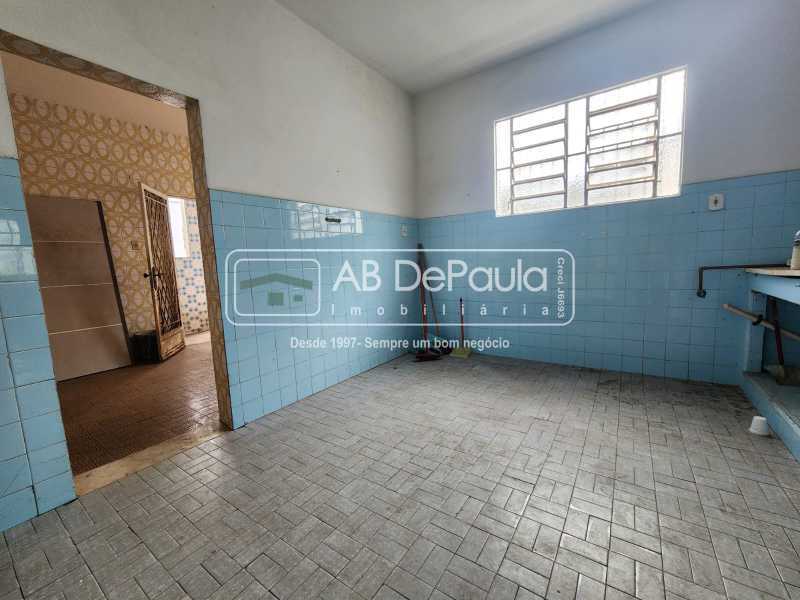 VILA VALQUEIRE - Em uma localização privilegiada do bairro. Excelente residência, 03 Dormitórios