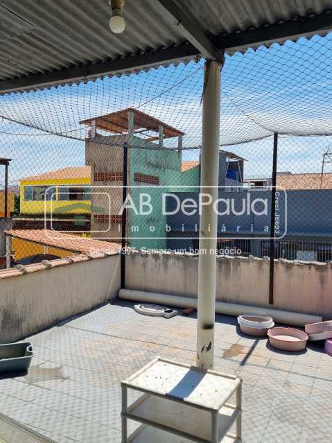 Bento Ribeiro - Duas Casas Fundos à Venda - Sendo Uma 3Qts e Terraço - outra 1Qt