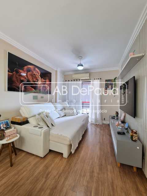 VILA VALQUEIRE - EXCELENTE  APARTAMENTO À VENDA COM 111 M² - 3 QUARTOS - 3 VARANDAS - DEP. EMPREGADA  COMPLETA - 1 VAGA