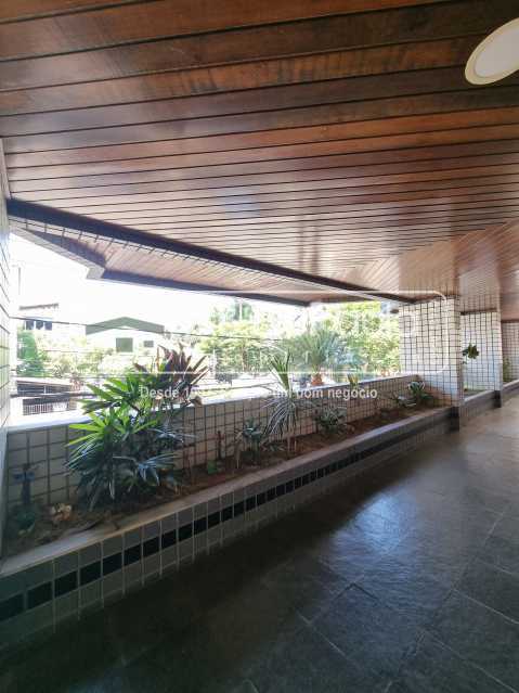 VILA VALQUEIRE - EXCELENTE  APARTAMENTO À VENDA COM 111 M² - 3 QUARTOS - 3 VARANDAS - DEP. EMPREGADA  COMPLETA - 1 VAGA