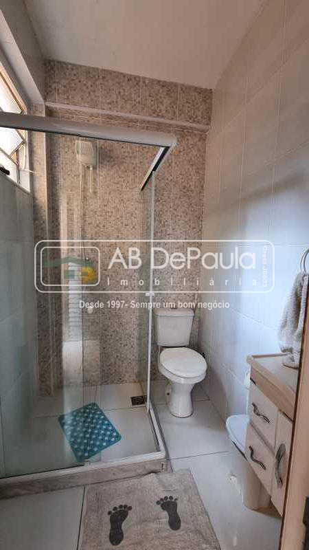 Realengo - Casa à Venda com 3 Quartos - Terraço - Piscina - 2 Vagas