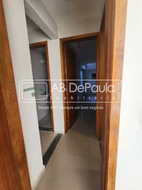 VENDE EM VILA VALQUEIRE - R. CAMARATUBA - APARTAMENTO TIPO CASA