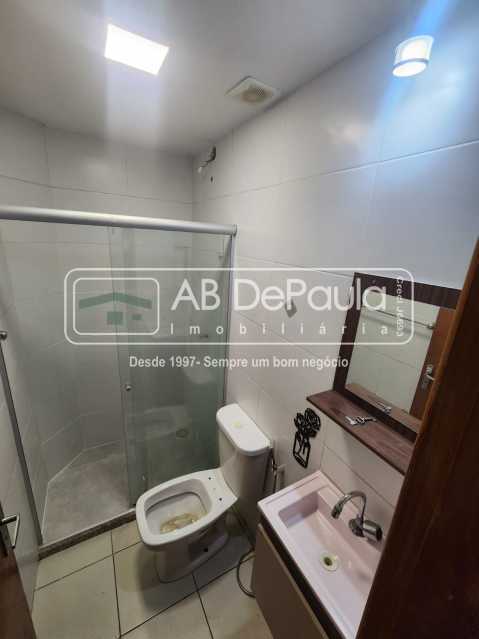 VENDE EM VILA VALQUEIRE - R. CAMARATUBA - APARTAMENTO TIPO CASA