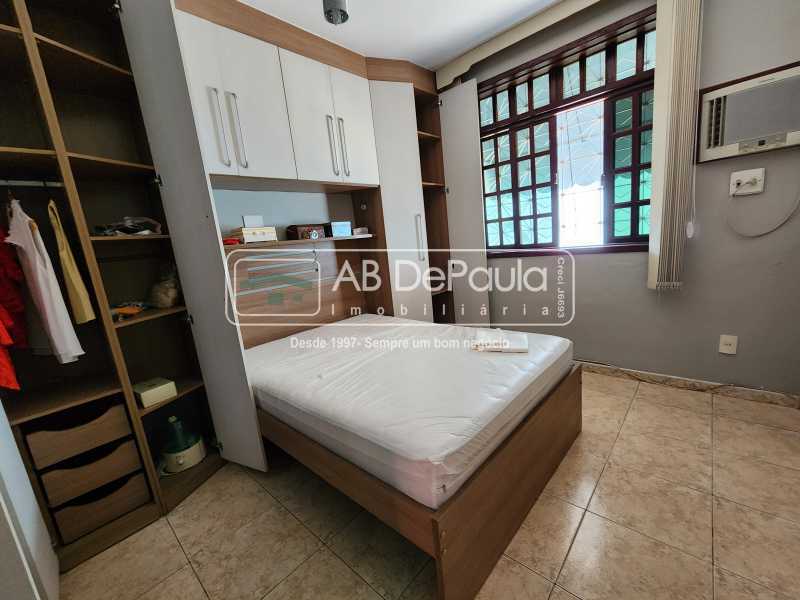 VENDE EM JARDIM SULACAP - R. TEÓFILO GUIMARÃES - CASA COM 03 QUARTOS E AMPLO QUINTAL