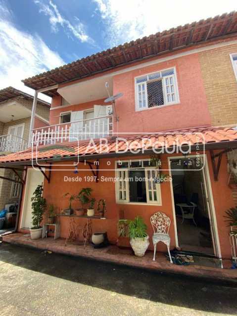 TAQUARA - Oportunidade!!  Casa Aconchegante à Venda - 2 Qts sendo um Suíte