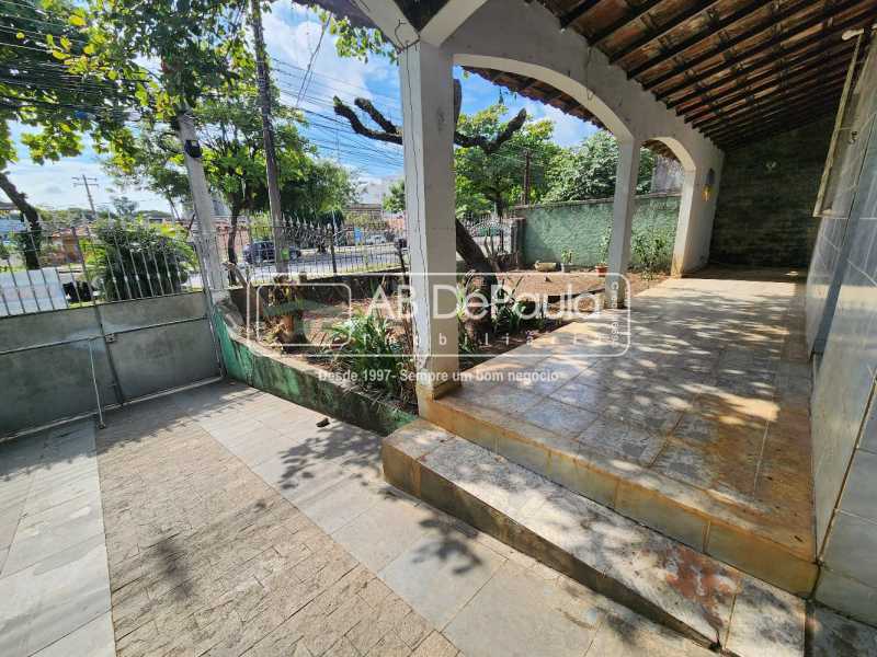 Sulacap _ Casa à Venda - 2Dormitórios - Dep. Empregada - Terreno 480m² 